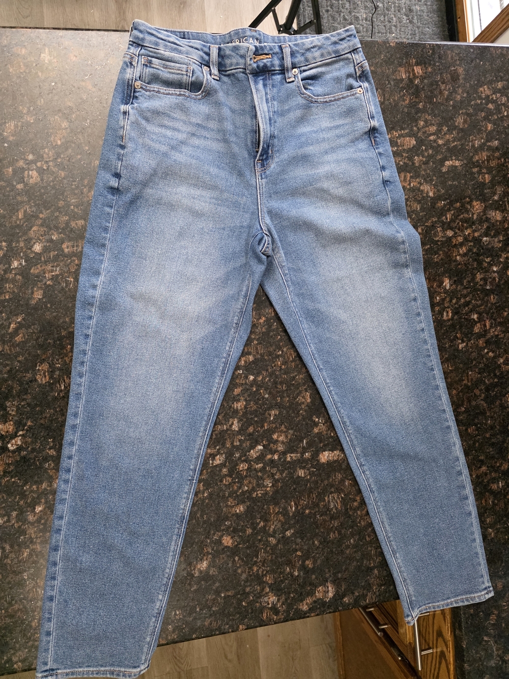 American Eagle Outfitters Light Blue High-Rise Jeans